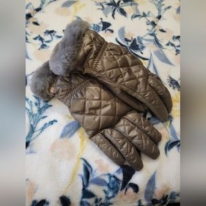 Ugg Gloves